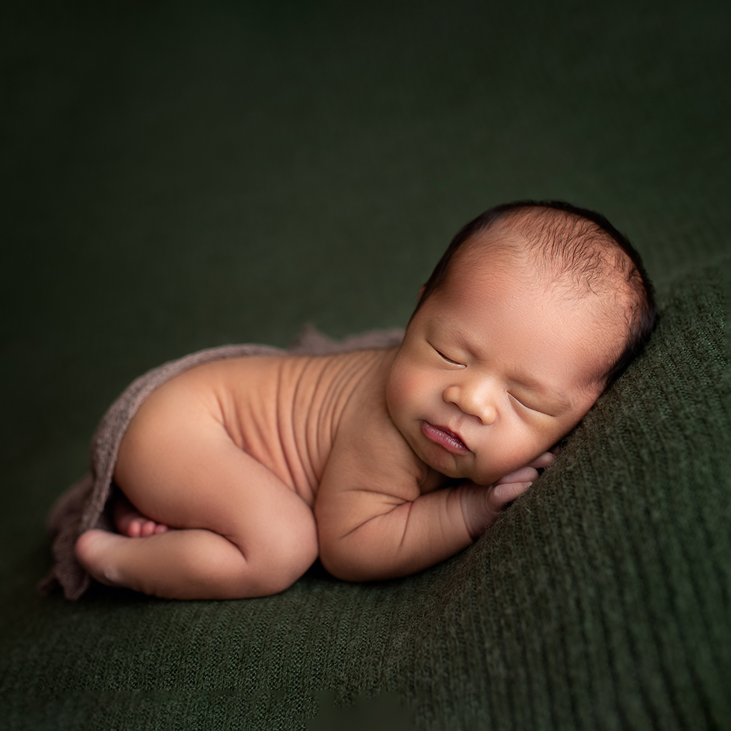 Newborn bean bag pose in green

Trusted newborn photographer Mandaluyong Metro Manila Philippines

Jo Lim Photography
708 Boni Ave, Mandaluyong  Metro Manila
09178305563

14.576730, 121.034740
